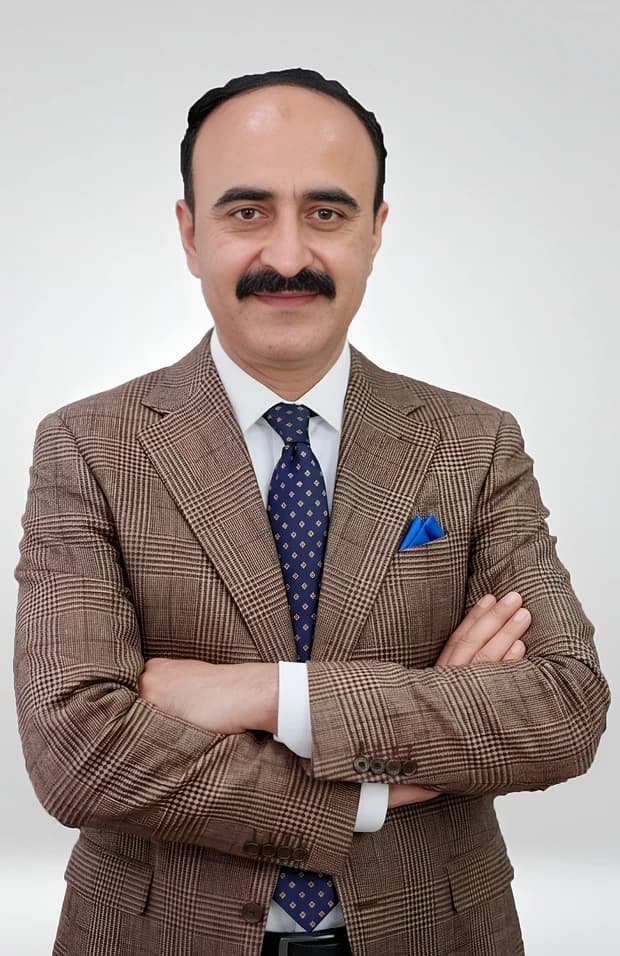 Asad Ullah Saif, Старший инвестиционный консультант в Multi Mulk